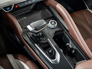 Внедорожник Geely Xingyue L 2021 года, 3130000 рублей, Красноярск