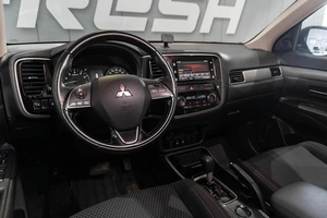 Внедорожник Mitsubishi Outlander 2018 года, 1869000 рублей, Петрозаводск