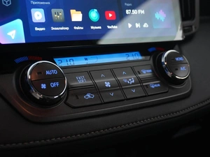 Внедорожник Toyota RAV4 2014 года, 2377090 рублей, Москва