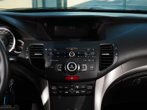 Седан Honda Accord 2010 года, 938000 рублей, Тверь