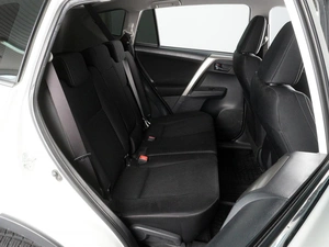 Внедорожник Toyota RAV4 2015 года, 2250000 рублей, Минеральные Воды