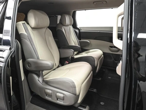 Минивэн Kia Carnival 2021 года, 4319000 рублей, Ставрополь