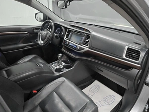 Внедорожник Toyota Highlander 2014 года, 2770000 рублей, Красноярск