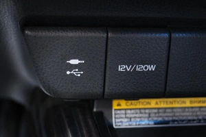 Седан Toyota Camry 2018 года, 2999000 рублей, Омск