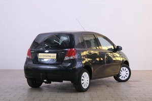 Хетчбэк Chevrolet Aveo 2006 года, 259000 рублей, Омск