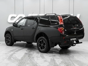 Пикап Mitsubishi L200 2013 года, 2099000 рублей, Ростов-на-Дону