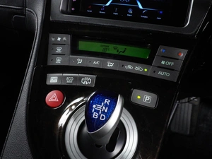 Лифтбек Toyota Prius 2014 года, 1744000 рублей, Минеральные Воды