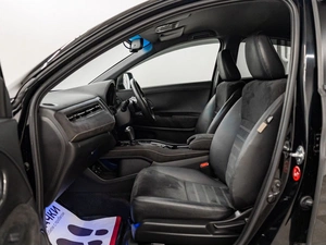 Внедорожник Honda Vezel 2016 года, 1800000 рублей, Красноярск