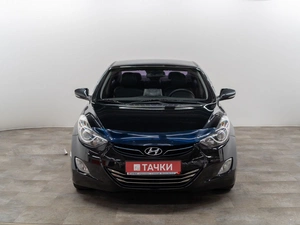 Седан Hyundai Avante 2011 года, 1025000 рублей, Красноярск