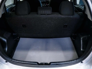 Хетчбэк Toyota Vitz 2018 года, 980000 рублей, Красноярск