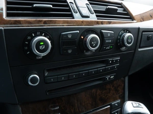 Седан BMW 5 серия 2008 года, 1299000 рублей, Волгоград