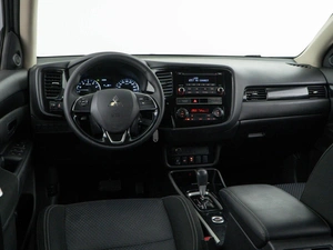 Внедорожник Mitsubishi Outlander 2018 года, 1718444 рублей, Москва