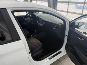 Седан Hyundai Solaris 2017 года, 1260000 рублей, Смоленск