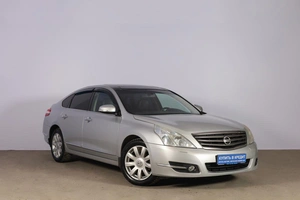 Седан Nissan Teana 2010 года, 899000 рублей, Новосибирск