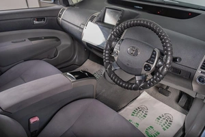 Лифтбек Toyota Prius 2008 года, 899000 рублей, Томск