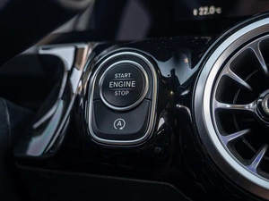 Внедорожник Mercedes-benz GLA-класс 2022 года, 3990000 рублей, Краснодар