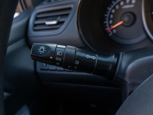 Хетчбэк Kia Rio 2017 года, 899000 рублей, Саратов