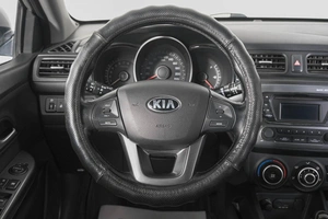 Седан Kia Rio 2014 года, 879000 рублей, Кемерово