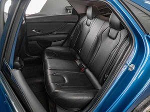 Седан Hyundai Elantra 2020 года, 1899000 рублей, Тюмень