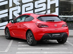 Хетчбэк Opel Astra GTC 2012 года, 659000 рублей, Волгоград