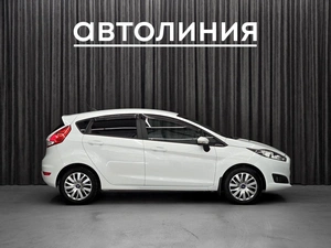 Хетчбэк Ford Fiesta 2018 года, 830000 рублей, Красноярск