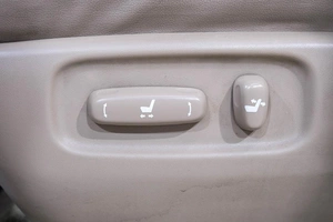 Внедорожник Toyota Land Cruiser 2010 года, 3329000 рублей, Новокузнецк