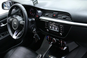 Седан Kia Rio 2017 года, 1178000 рублей, Солонцы