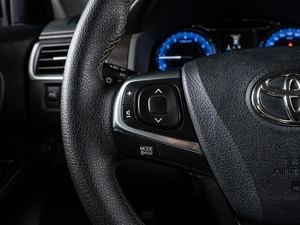 Седан Toyota Camry 2017 года, 1860000 рублей, Волгоград