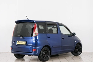 Минивэн Toyota Funcargo 2003 года, 559000 рублей, Красноярск