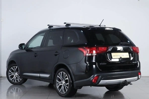 Внедорожник Mitsubishi Outlander 2016 года, 1749000 рублей, Челябинск