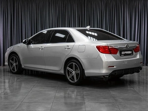 Седан Toyota Camry 2012 года, 1649000 рублей, Тюмень