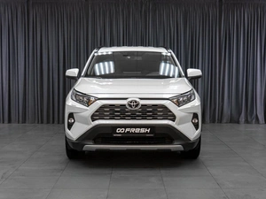 Внедорожник Toyota RAV4 2021 года, 3449000 рублей, Тюмень