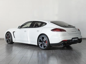 Лифтбек Porsche Panamera Turbo 2013 года, 3799000 рублей, Саратов