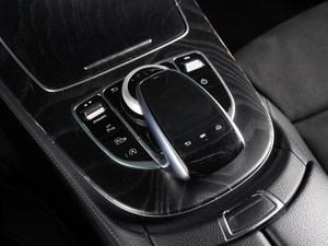 Седан Mercedes-benz E-класс 2020 года, 4239000 рублей, Красный Пахарь