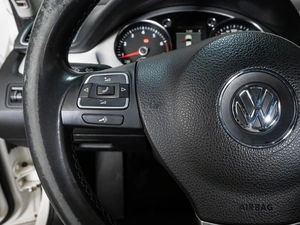 Седан Volkswagen Passat 2013 года, 1275000 рублей, Ставрополь