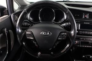 Хетчбэк Kia Ceed 2013 года, 1039000 рублей, Пермь