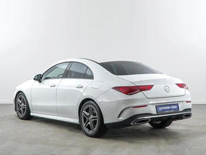 Седан Mercedes-benz CLA-класс 2019 года, 2889050 рублей, Москва
