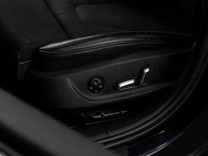 Седан Audi A4 2012 года, 1839000 рублей, Тюмень