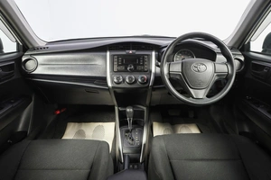 Универсал Toyota Corolla Fielder 2020 года, 1599000 рублей, Новосибирск