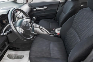Хетчбэк Toyota Auris 2008 года, 729000 рублей, Барнаул