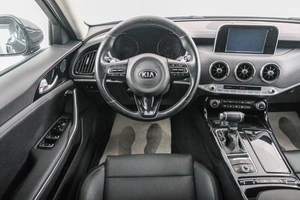 Лифтбек Kia Stinger 2018 года, 3099000 рублей, Красноярск