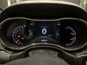 Внедорожник Jeep Grand Cherokee 2014 года, 2450000 рублей, Красноярск