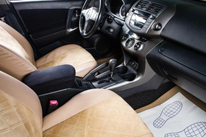 Внедорожник Toyota RAV4 2009 года, 1519000 рублей, Сургут