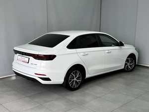 Седан Geely Emgrand 2023 года, 1595000 рублей, Красноярск