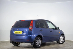 Хетчбэк Ford Fiesta 2005 года, 319000 рублей, Оренбург