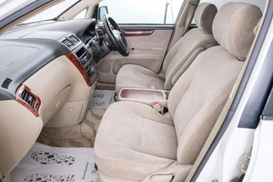 Минивэн Toyota Ipsum 2003 года, 799000 рублей, Красноярск