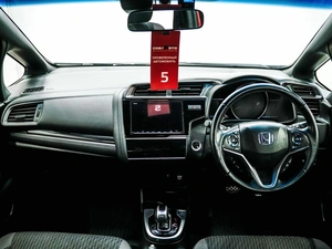 Хетчбэк Honda Fit 2017 года, 1129000 рублей, Красноярск