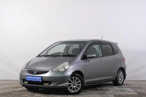 Хетчбэк Honda Fit 2005 года, 559000 рублей, Кемерово