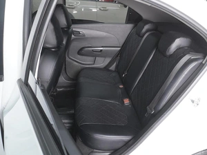 Седан Chevrolet Aveo 2013 года, 830000 рублей, Ростов-на-Дону