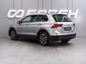 Внедорожник Volkswagen Tiguan 2018 года, 2269000 рублей, Воронеж